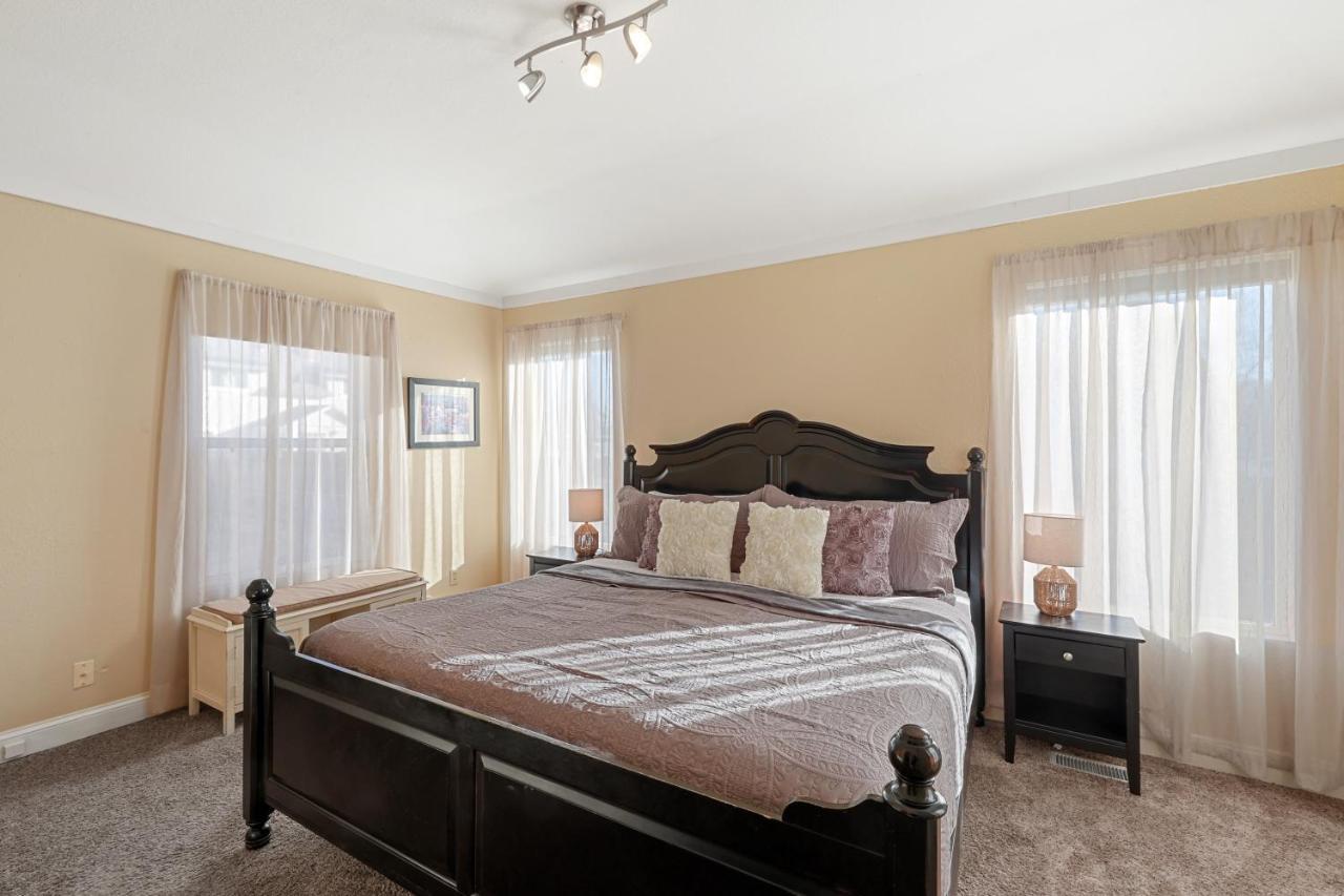 Garden City House With Hot Tub Colorado Springs Dış mekan fotoğraf
